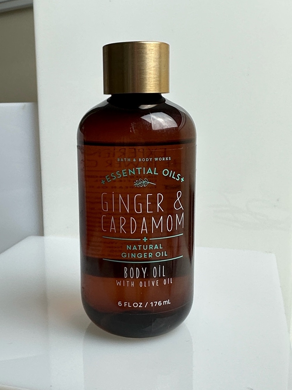 Bath & Body Works Essential Oils Ginger & Cardamom Body Oil Rare